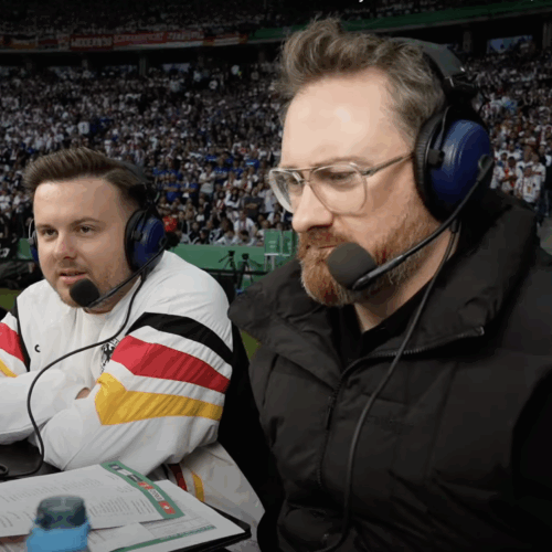 Am Spielfeldrand kommenteiren